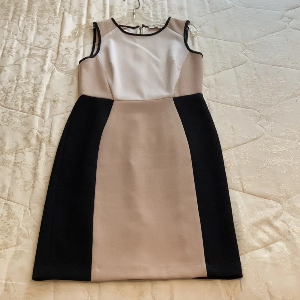 Loft - Picture 2 of 4